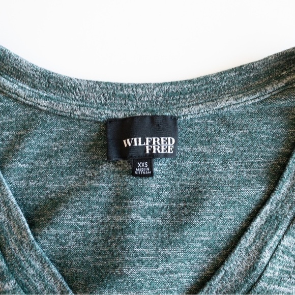 Wilfred Free Aritiza Devinette Oversized Tee V-Neck Green Grey Slub Knit XXS Y2K - Picture 8 of 9